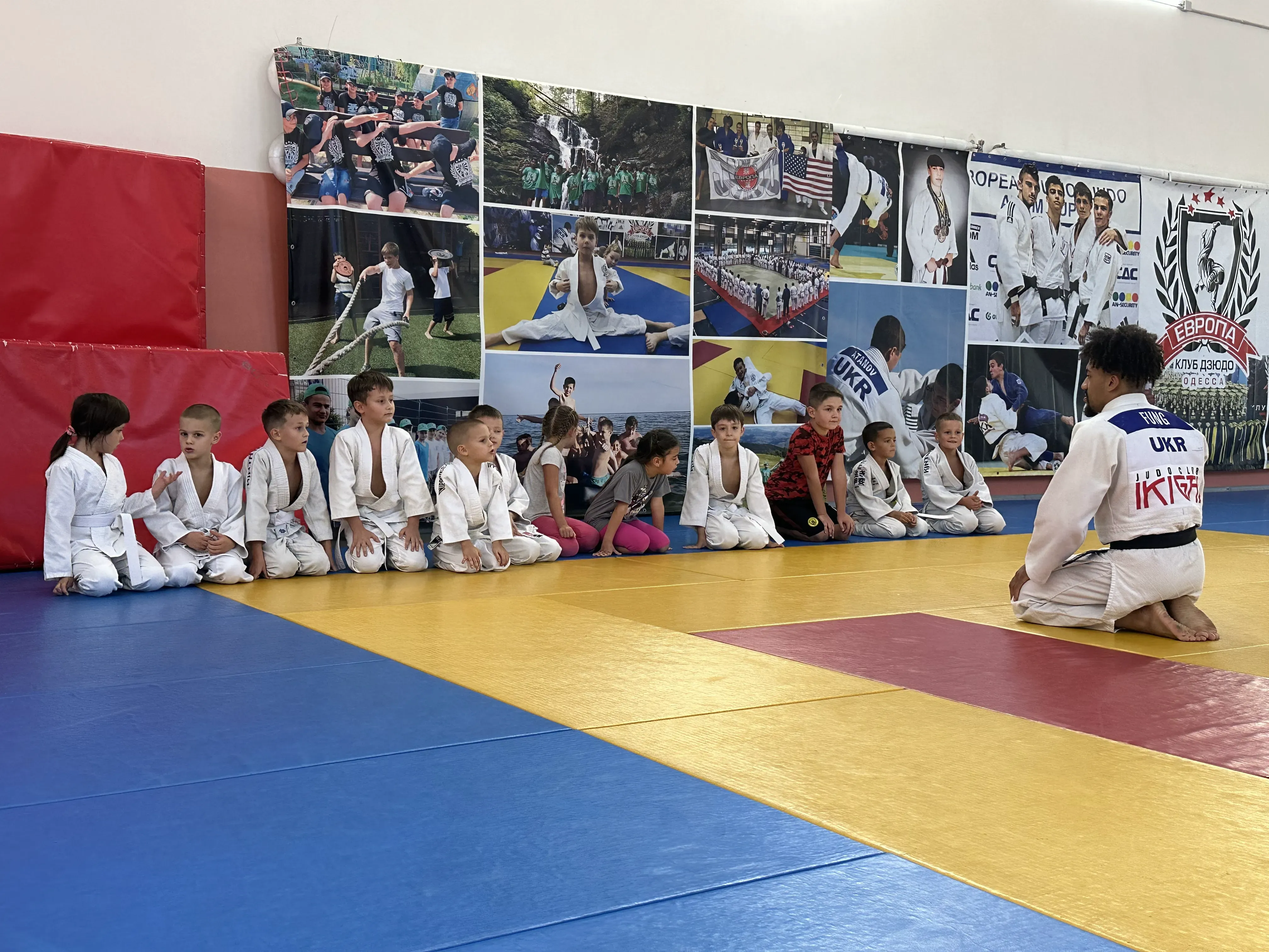 Тренування дзюдо для маленьких дітей Клуб дзюдо IKIGAI