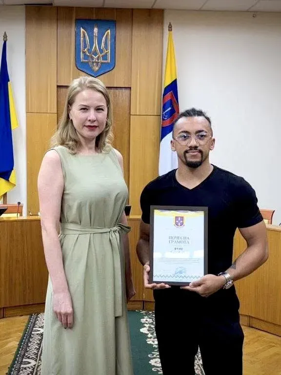 Головний тренер Фунг Девід Фабʼєн дзюдо СК IKIGAI